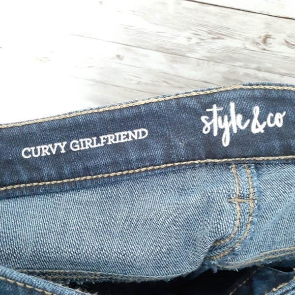 Style & Co Jeans 4 Curvy Girlfriend Mid Rise 594 - Picture 4 of 6